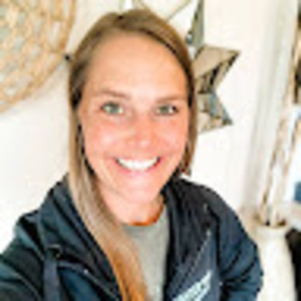 Meet your Posher, Anne